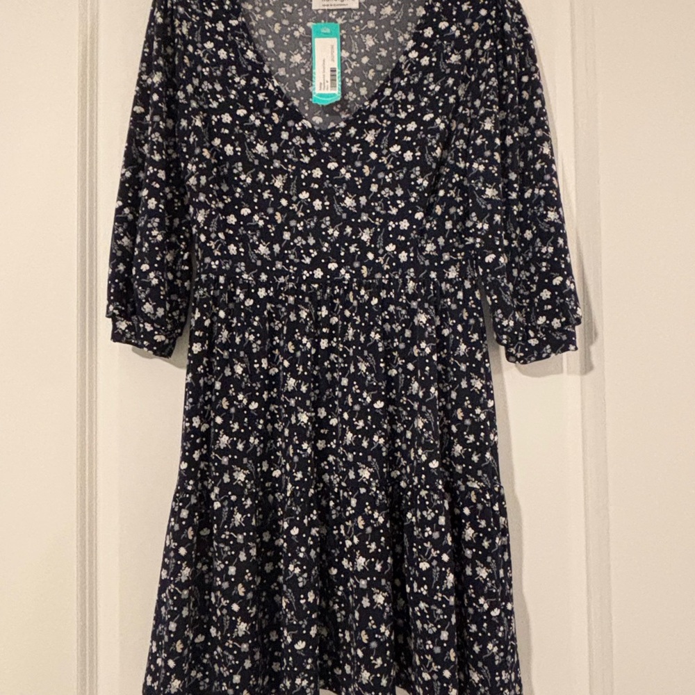 Stitch Fix Kaleigh Magdalena Knit Tiered Dress. Navy floral.  NWT. SP